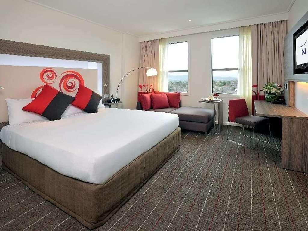 Novotel Melbourne Glen Waverley Rum bild