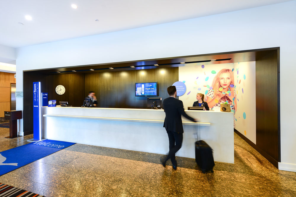 Novotel Melbourne Glen Waverley Exteriör bild
